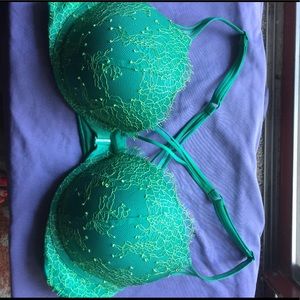 Victoria's Secret Front Close Strappy Back Pushup